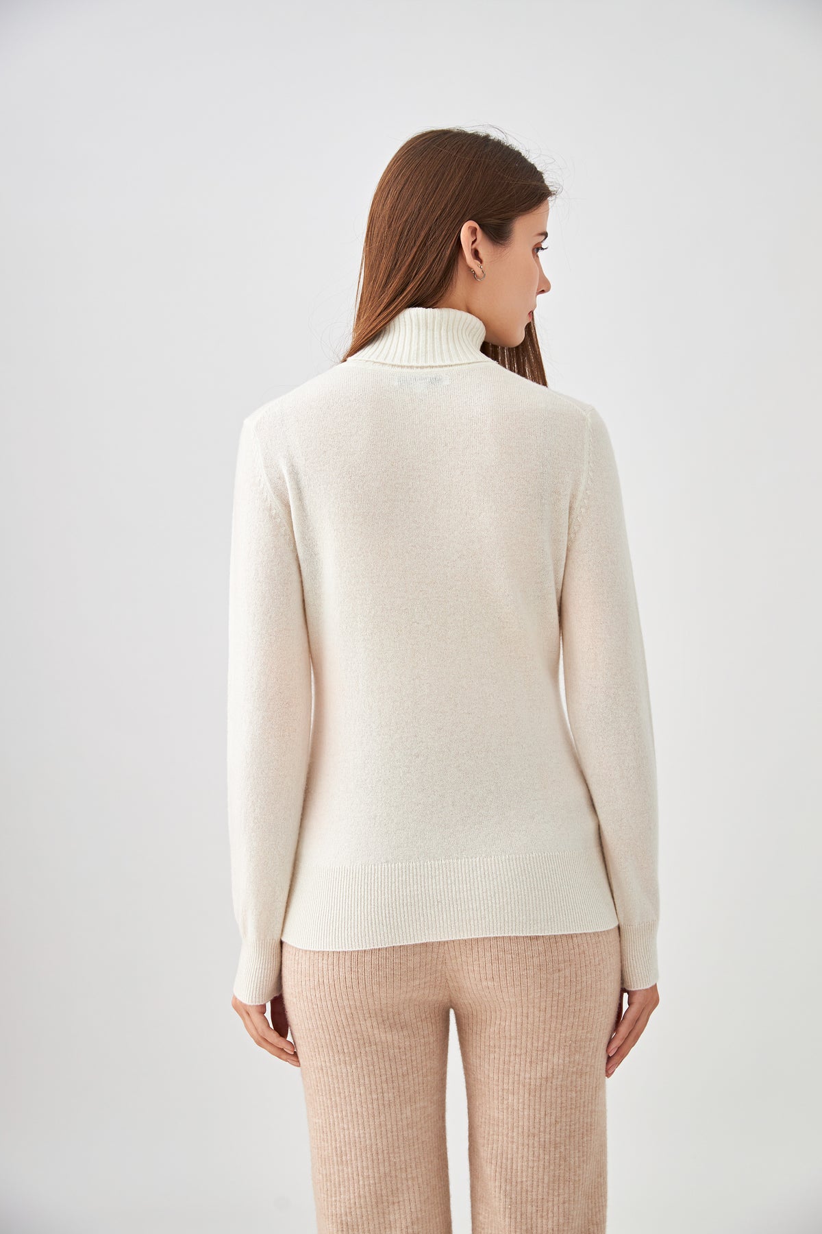 Pull 100% cachemire col roulé
