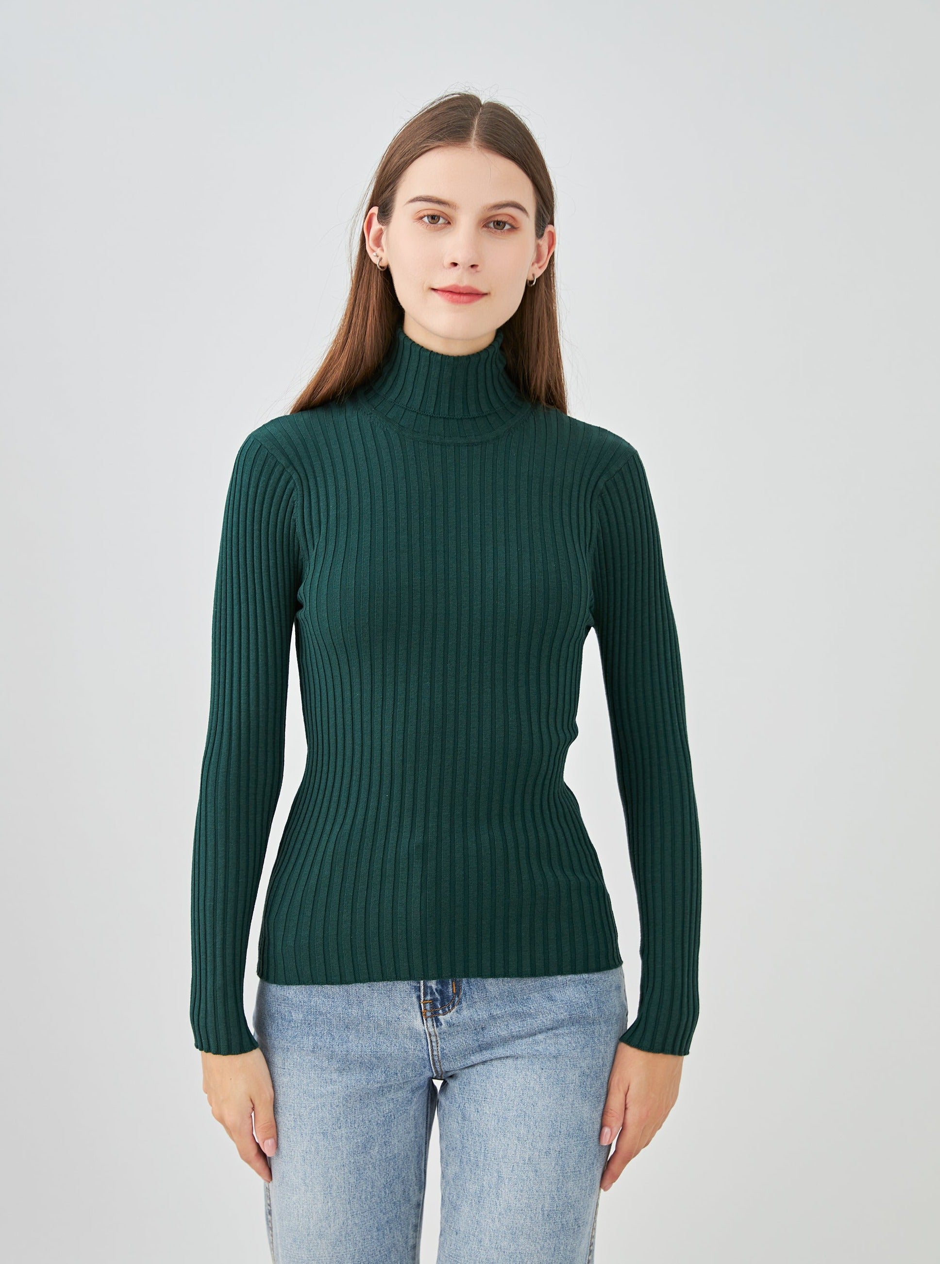 Pull col roulé côtelé en soie stretch