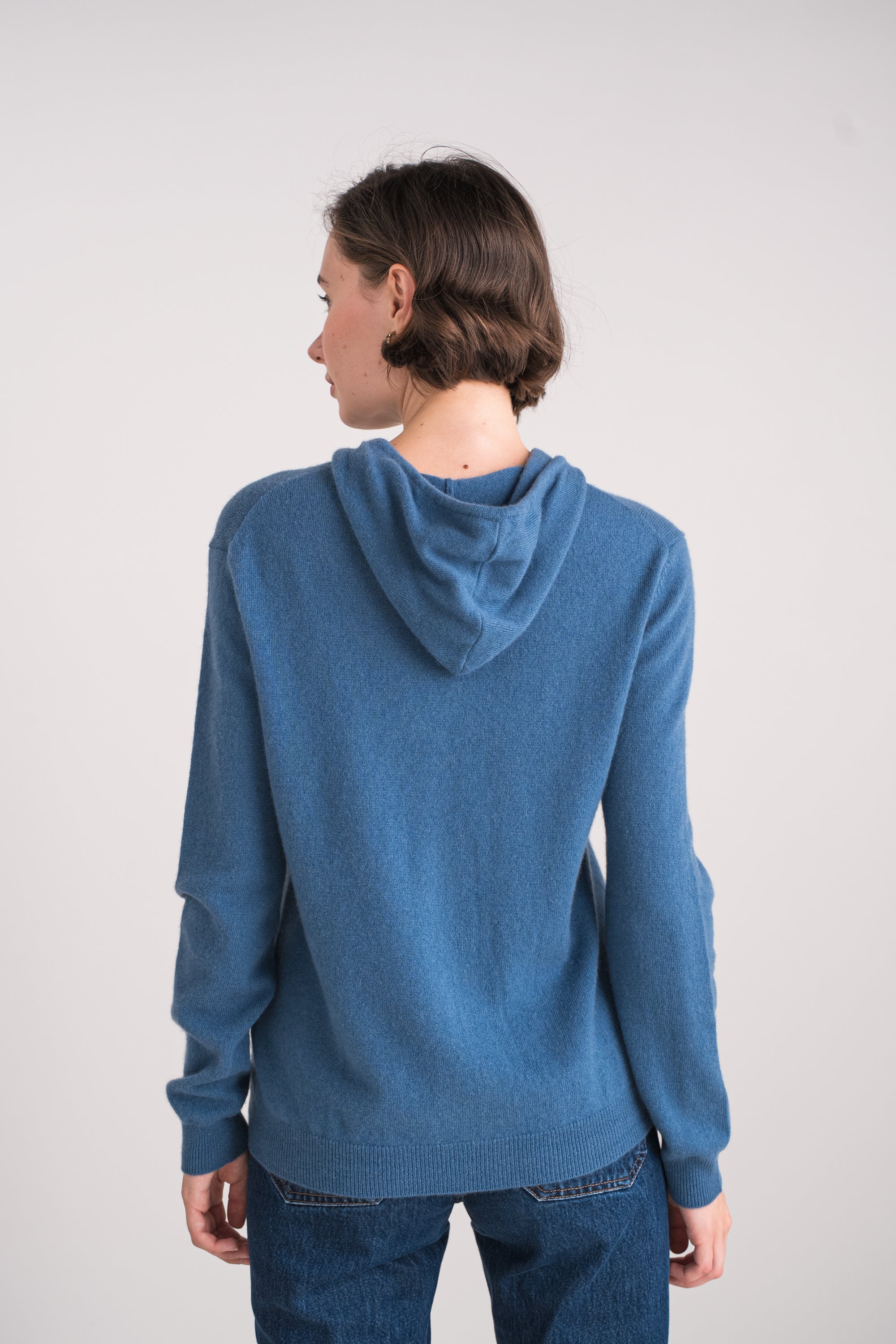 Gilet zippé à capuche en cachemire