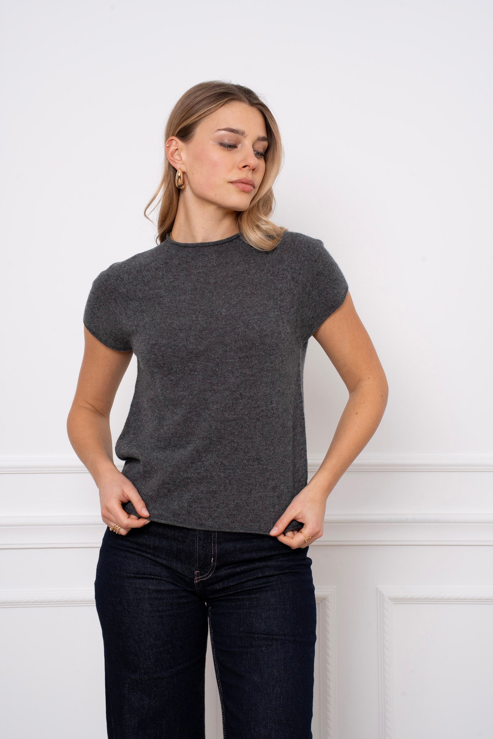 Pull laine & cachemire col montant manches courtes