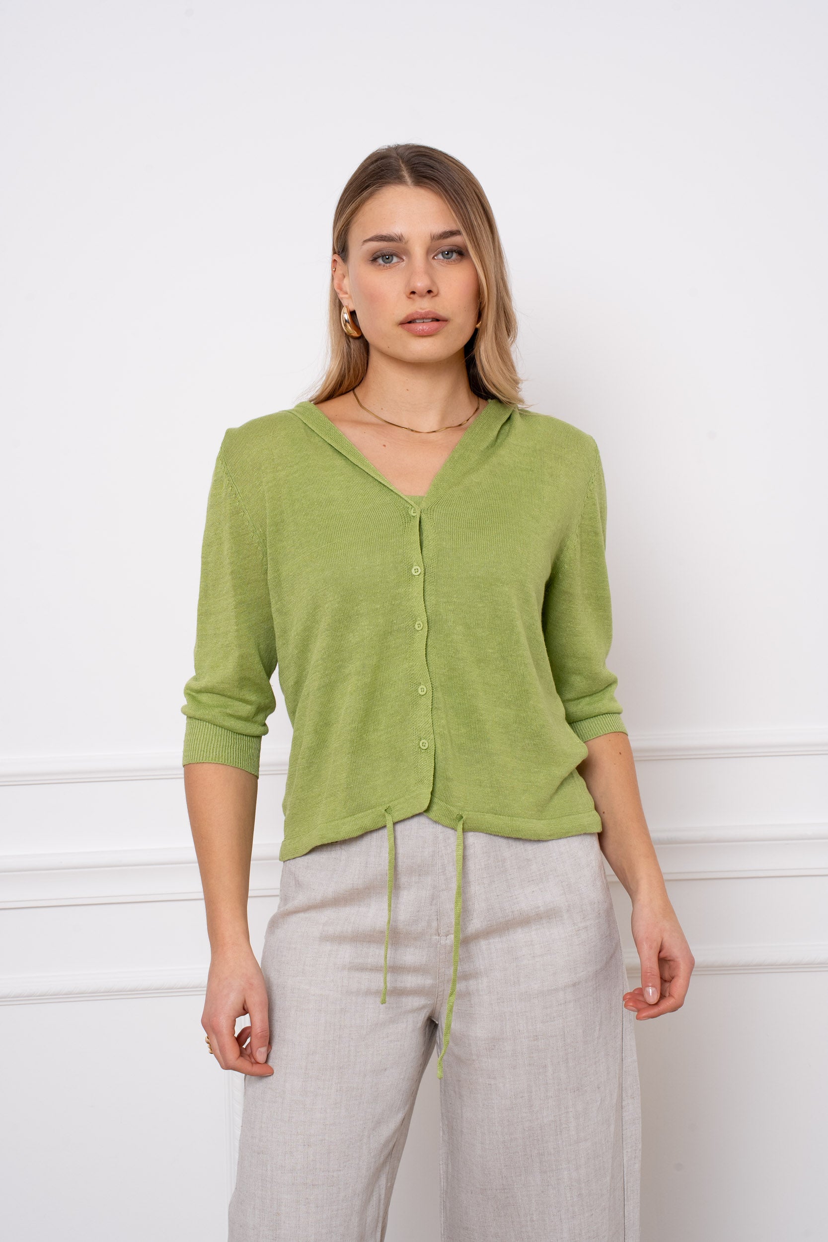 Gilet avec capuche 100% lin tricoté