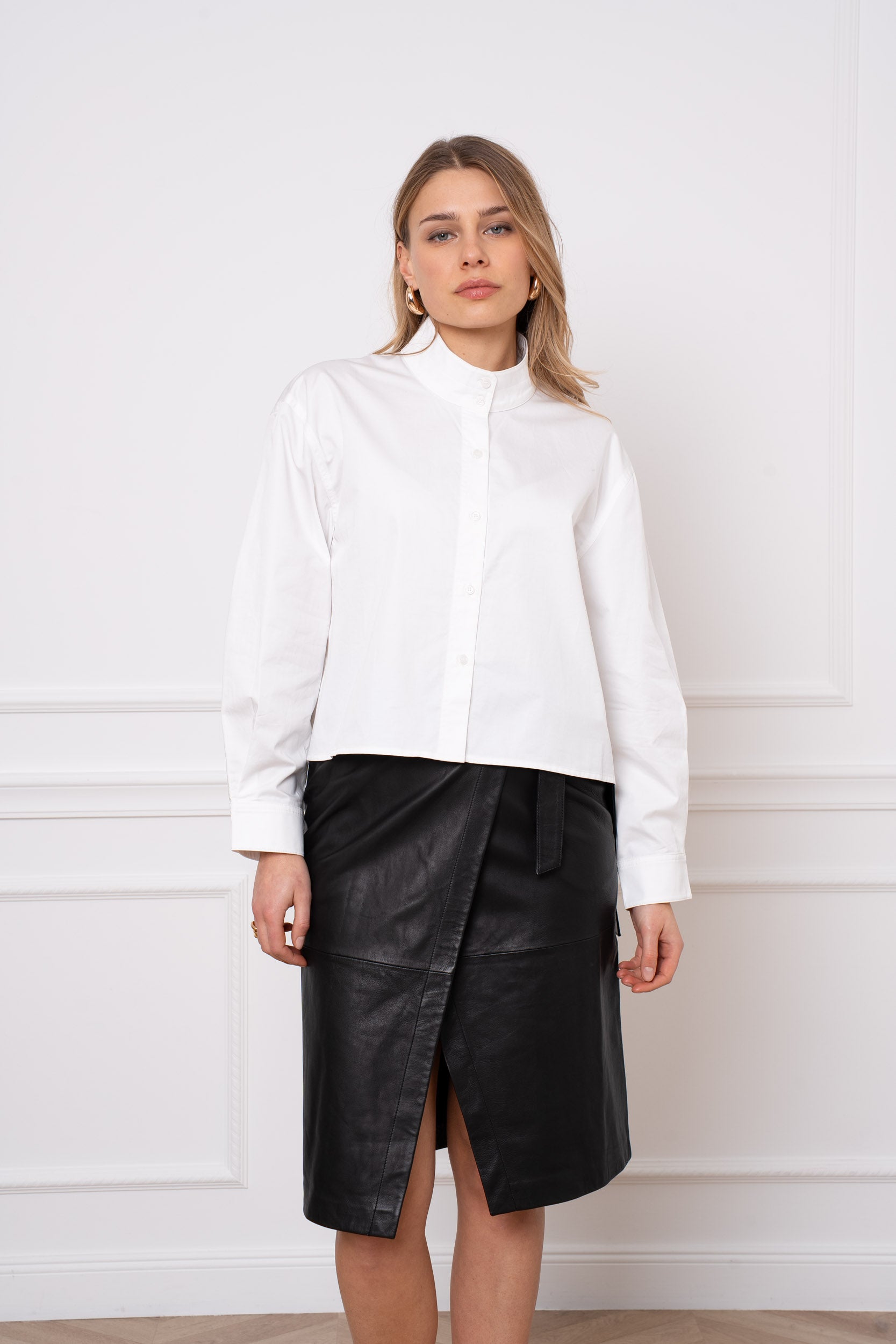 Chemise 100% coton courte col montant
