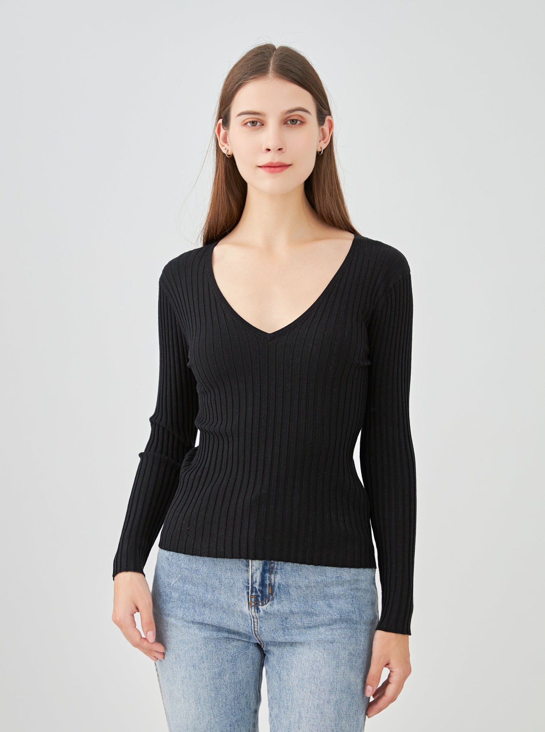 Pull V côtelé en soie