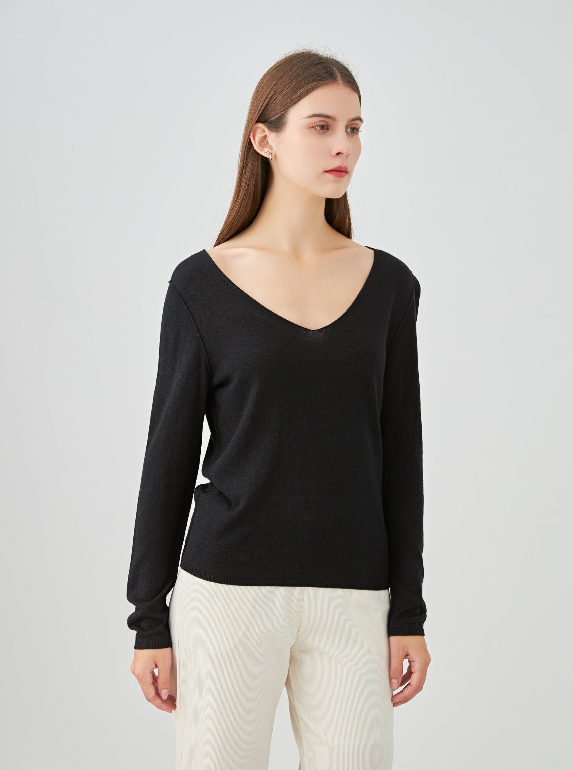 Pull col V en soie cachemire