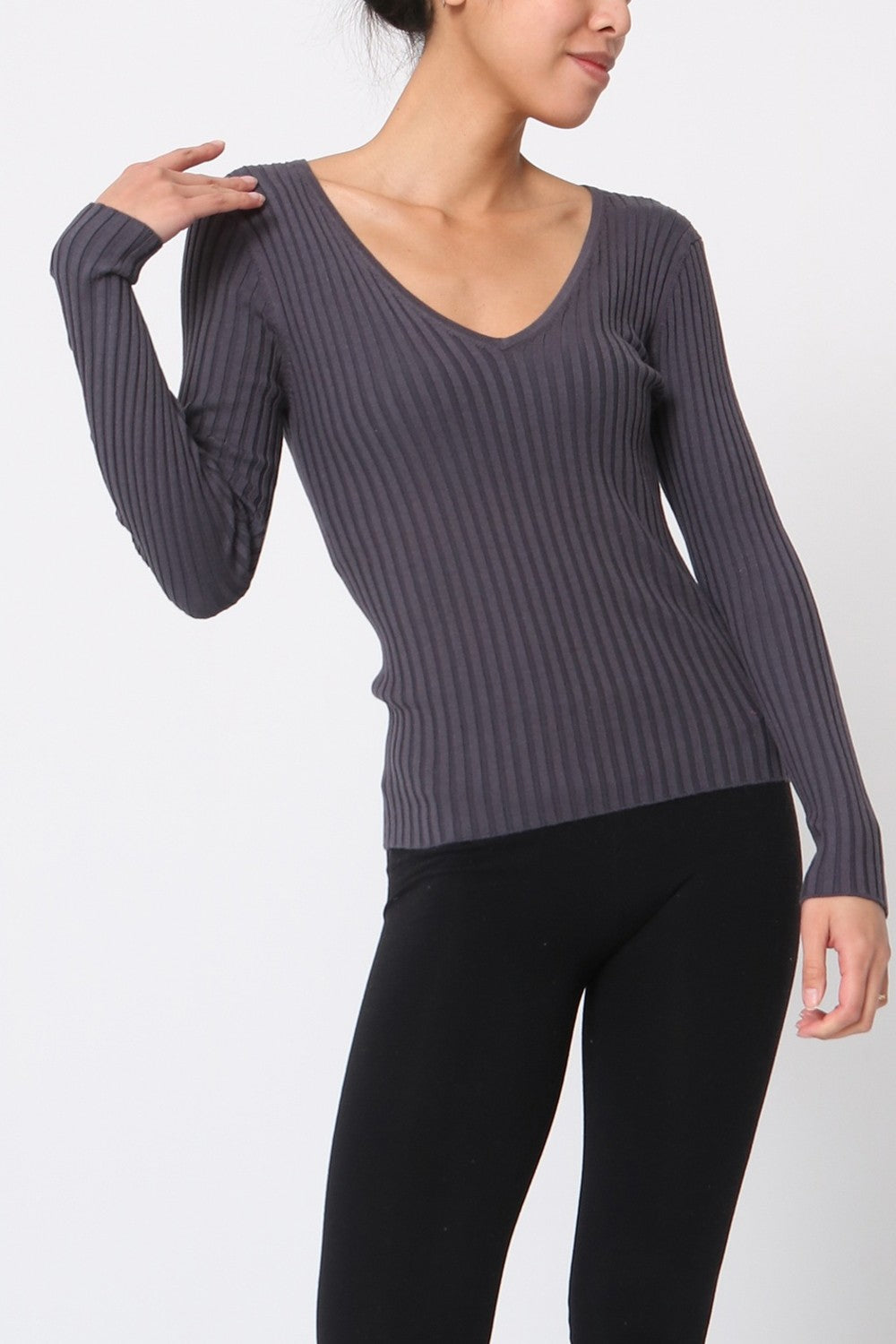 Pull V côtelé en soie