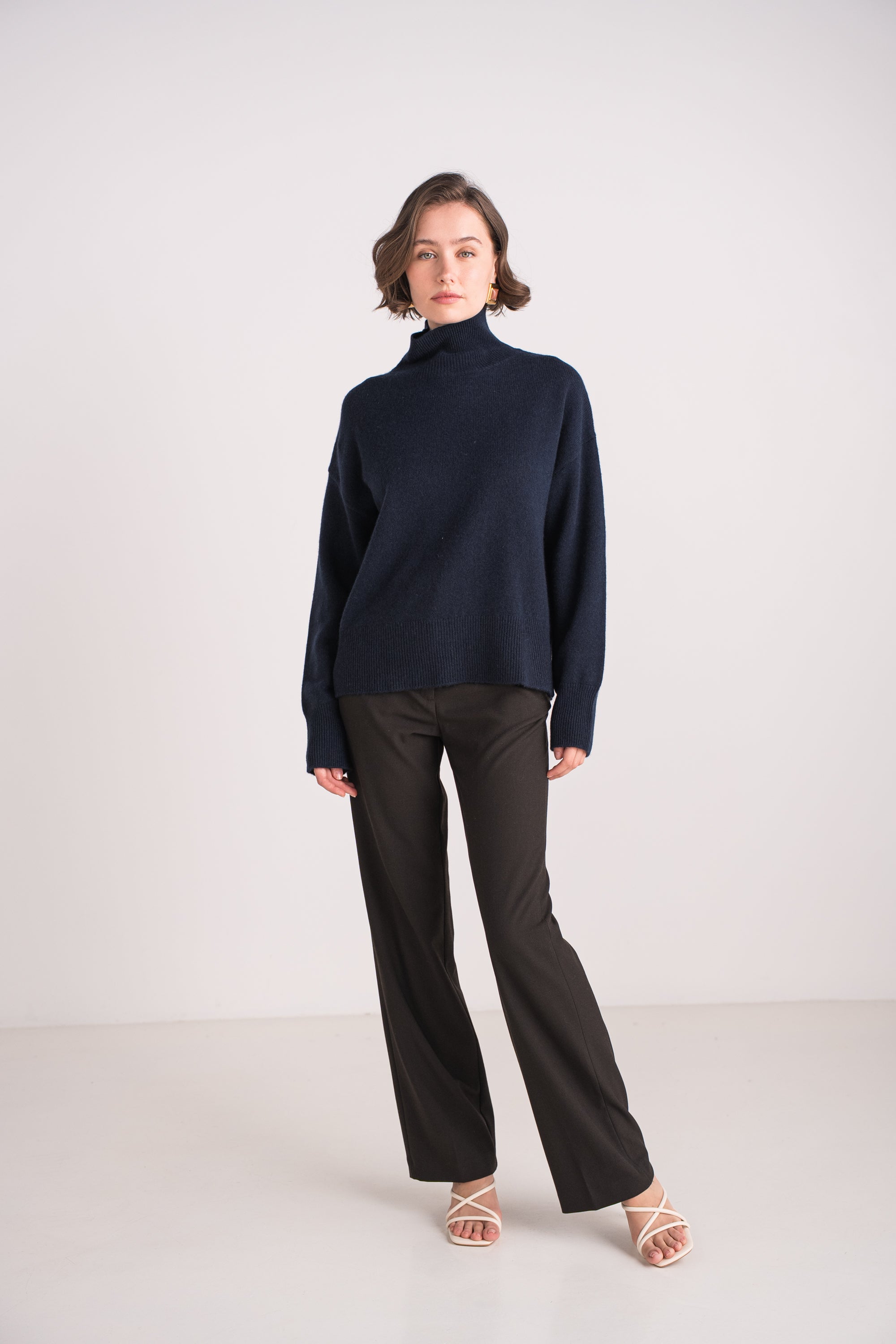 Pull 100% cachemire 4 fils col cheminée