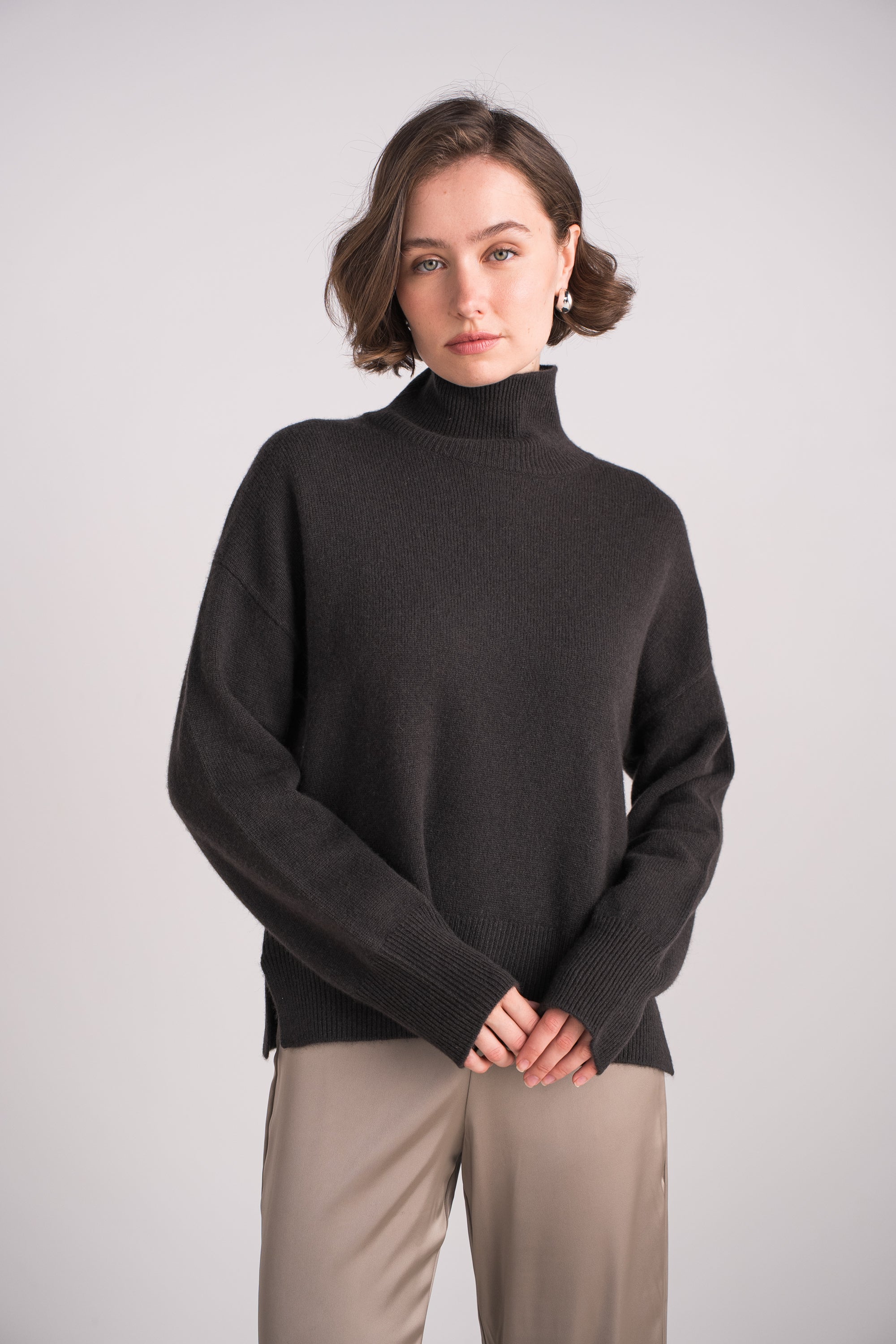 Pull 100% cachemire 4 fils col cheminée