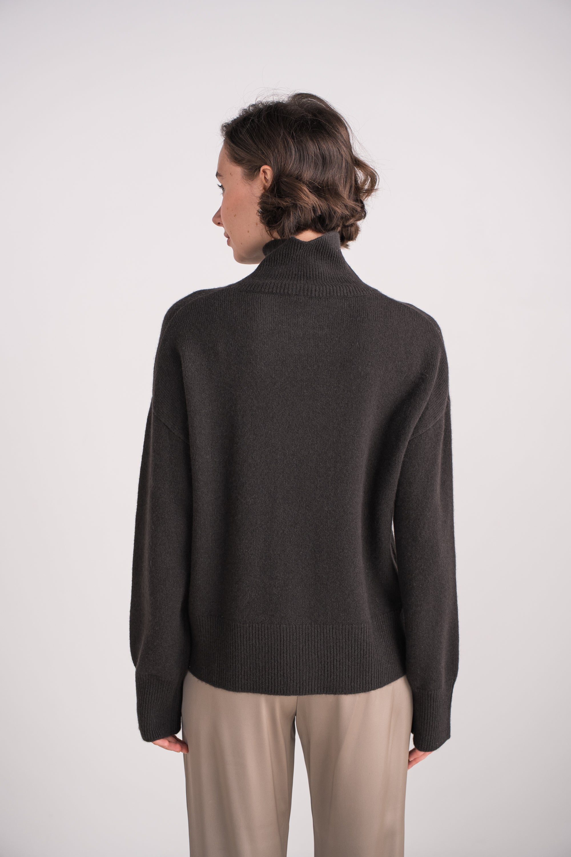 Pull 100% cachemire 4 fils col cheminée