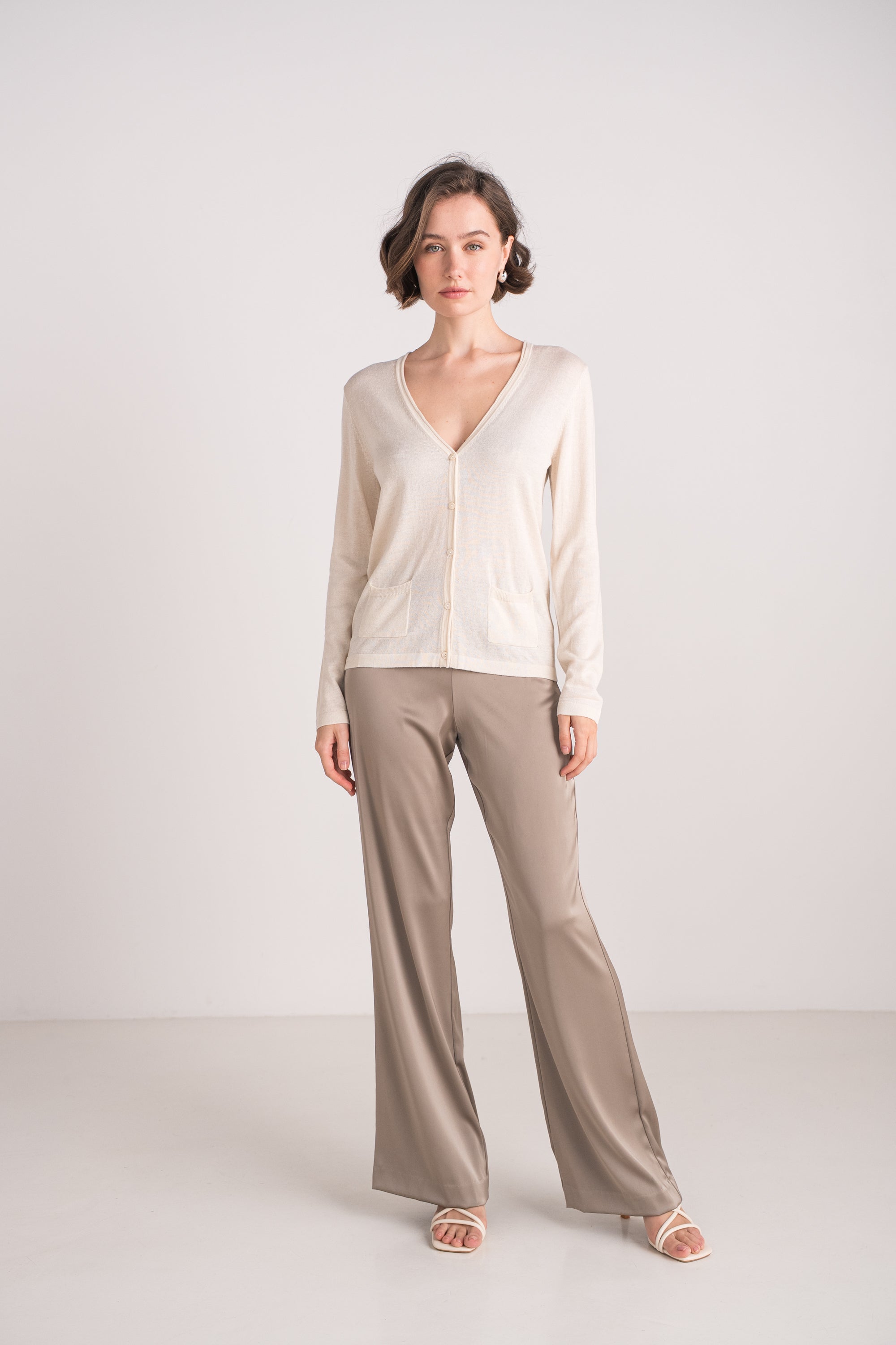 Gilet col V en soie et cachemire