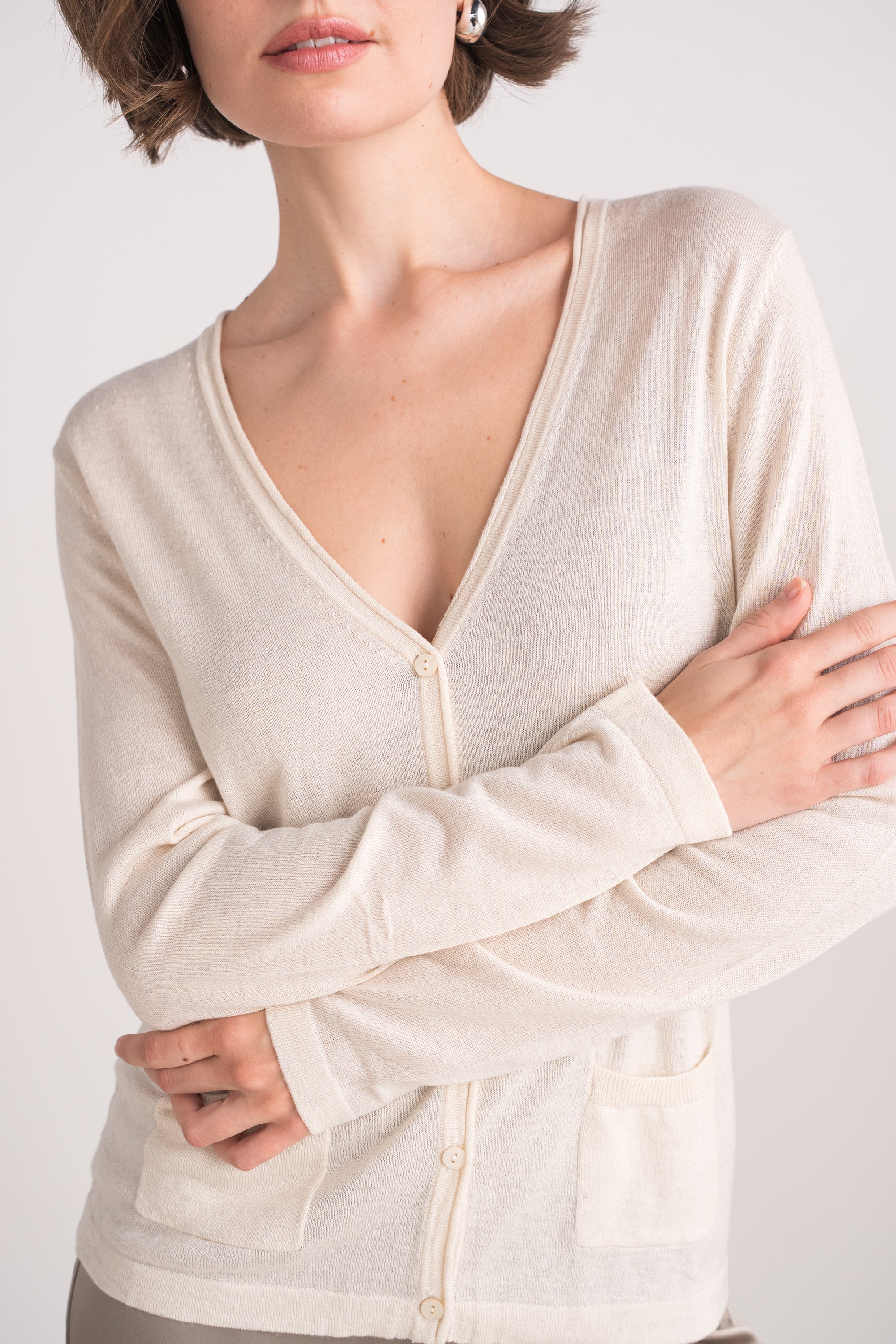 Gilet col V en soie et cachemire