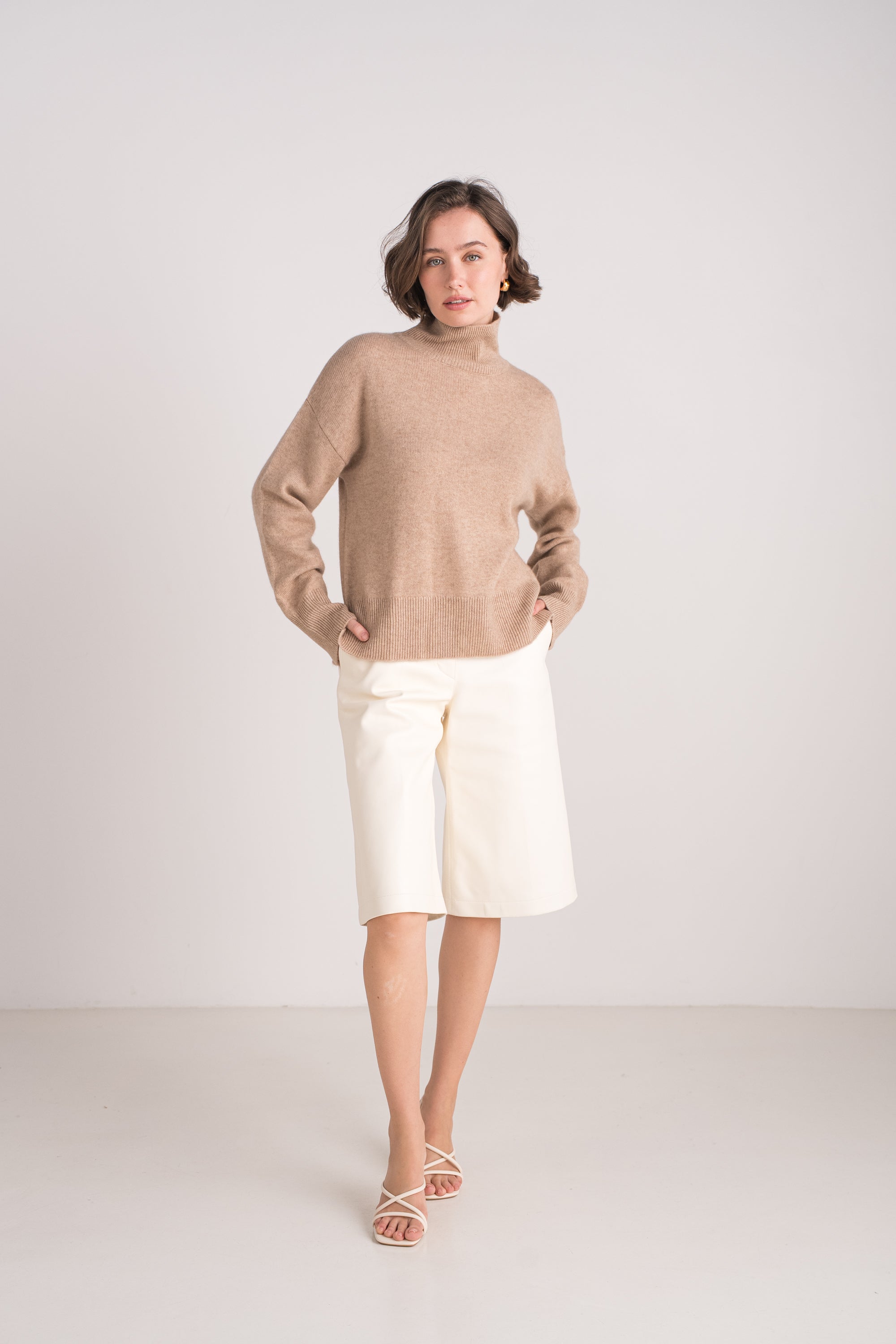 Pull 100% cachemire 4 fils col cheminée