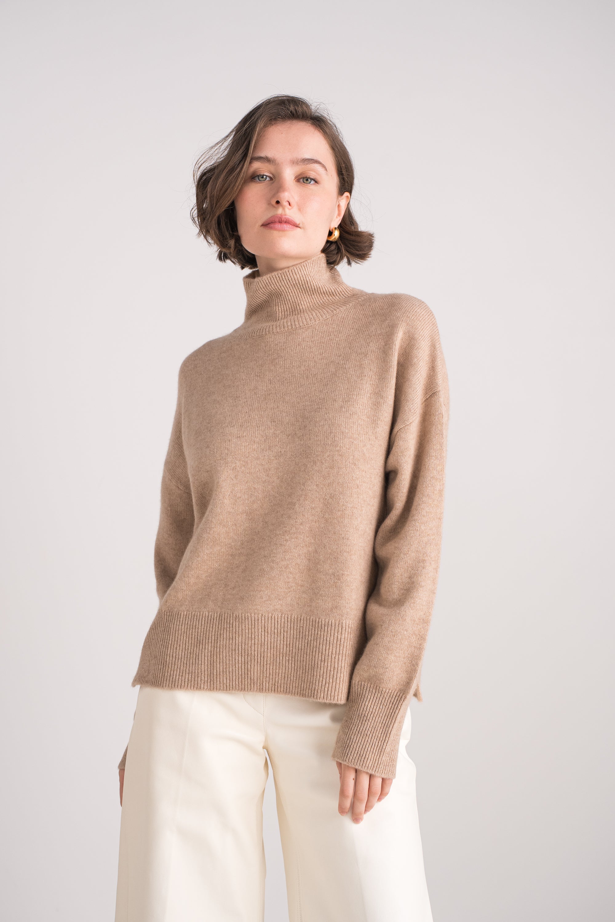 Pull 100% cachemire 4 fils col cheminée