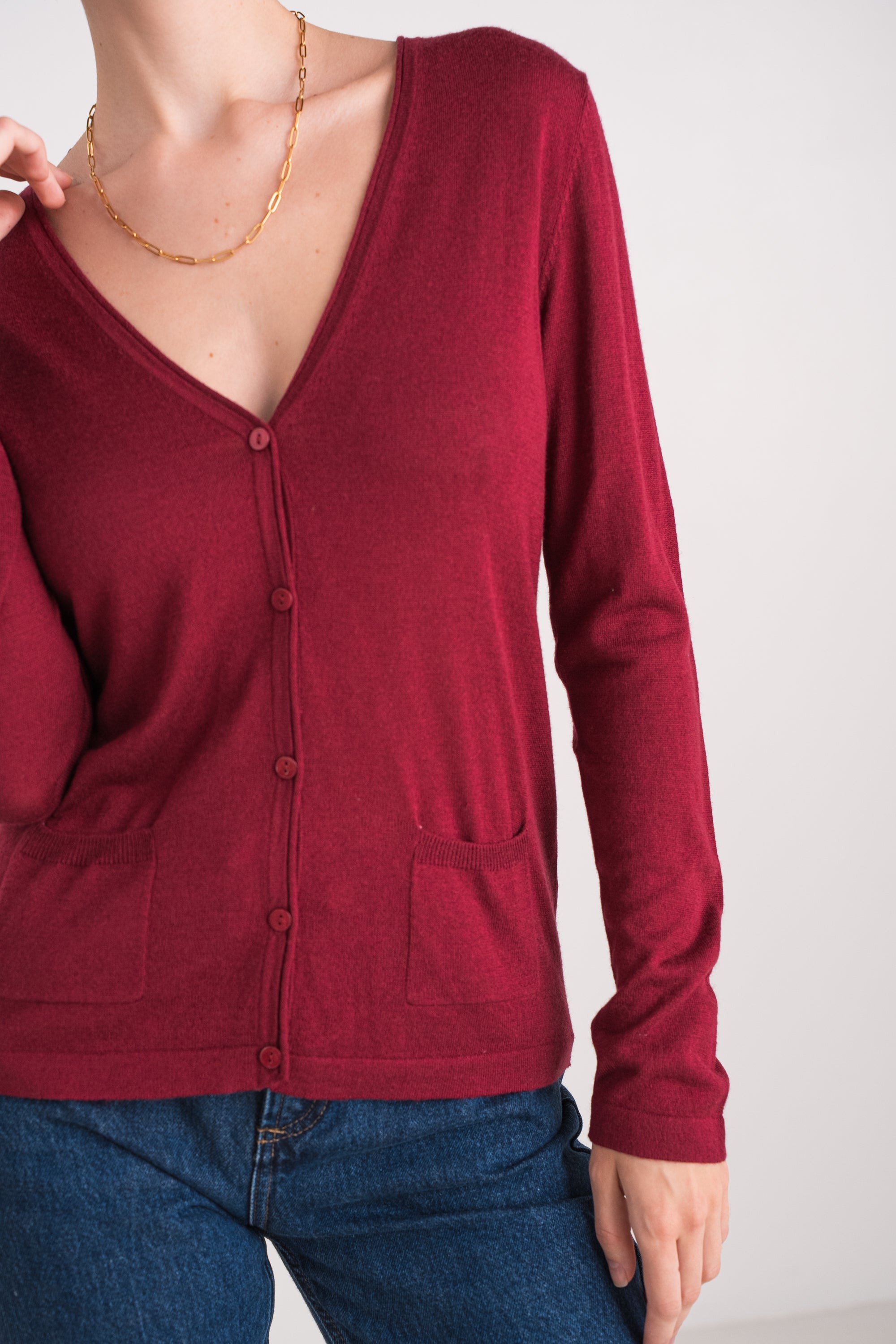 Gilet col V en soie et cachemire