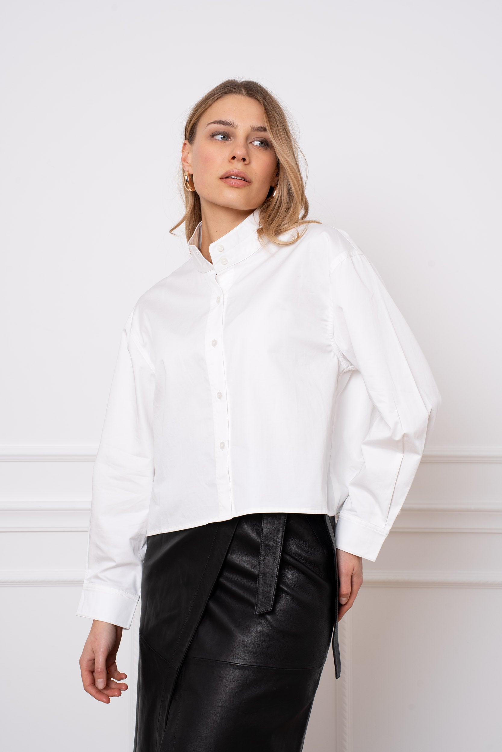 Chemise 100% coton courte col montant