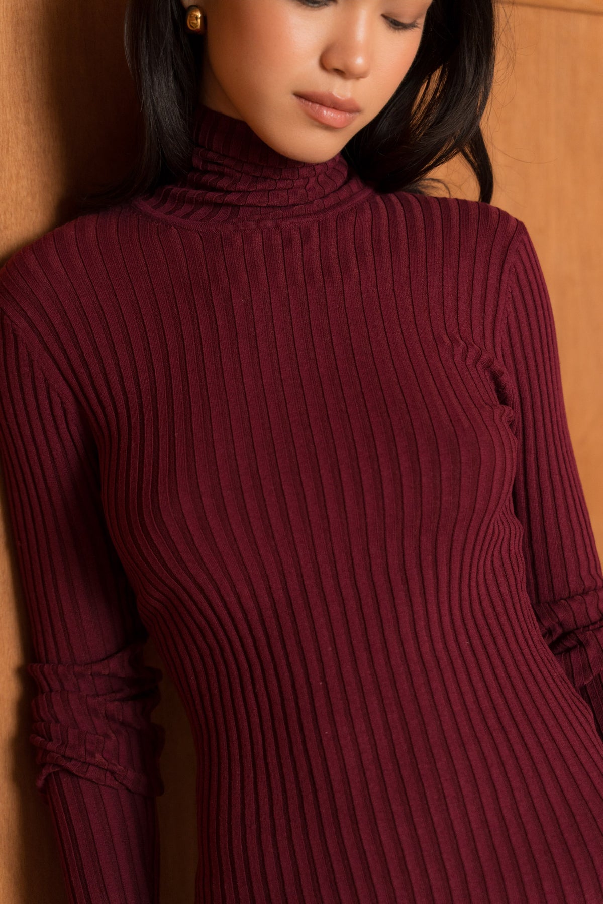 Pull soie stretch col roulé côtelé