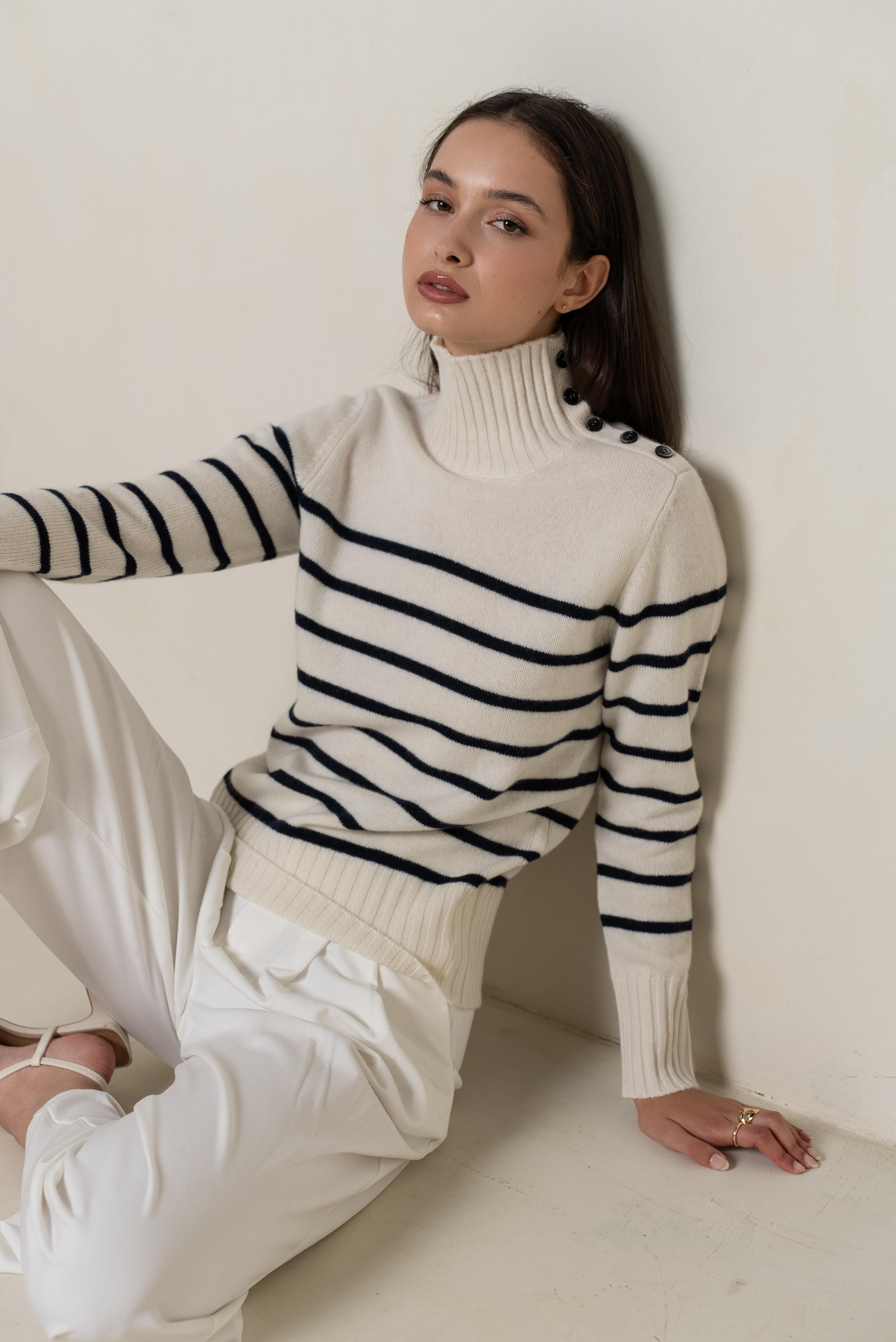 Pull 100% cachemire 4 fils marinière col montant