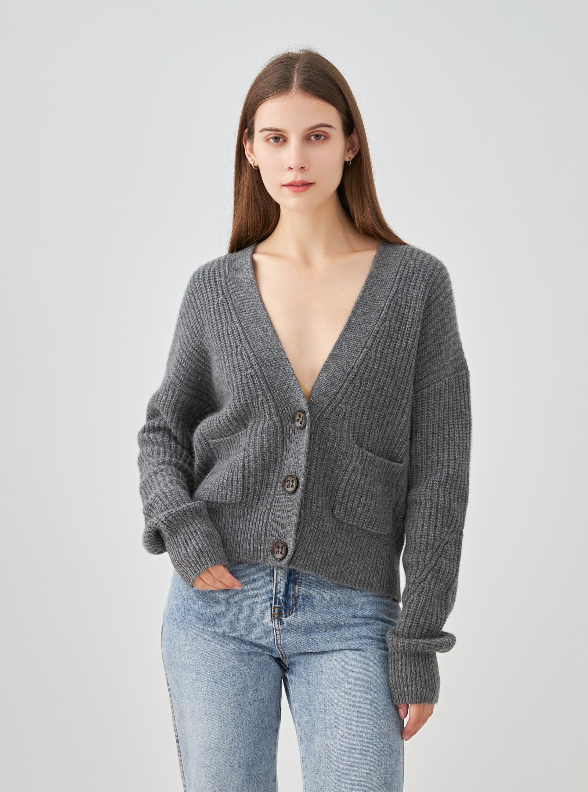 Gilet boutonné à poches en cachemire 4 fils